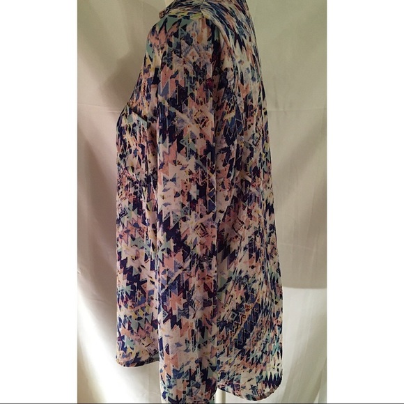 PINK ROSE PULLOVER BLOUSE - Picture 3 of 5